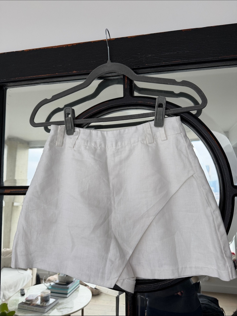 DISSH White Linen skort